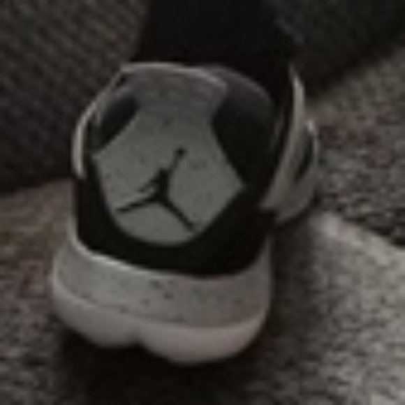 Jordan retro 4 running shoes - Picture 2 of 2